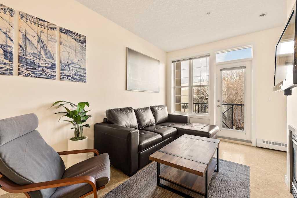 208 Holy Cross Lane SW 311