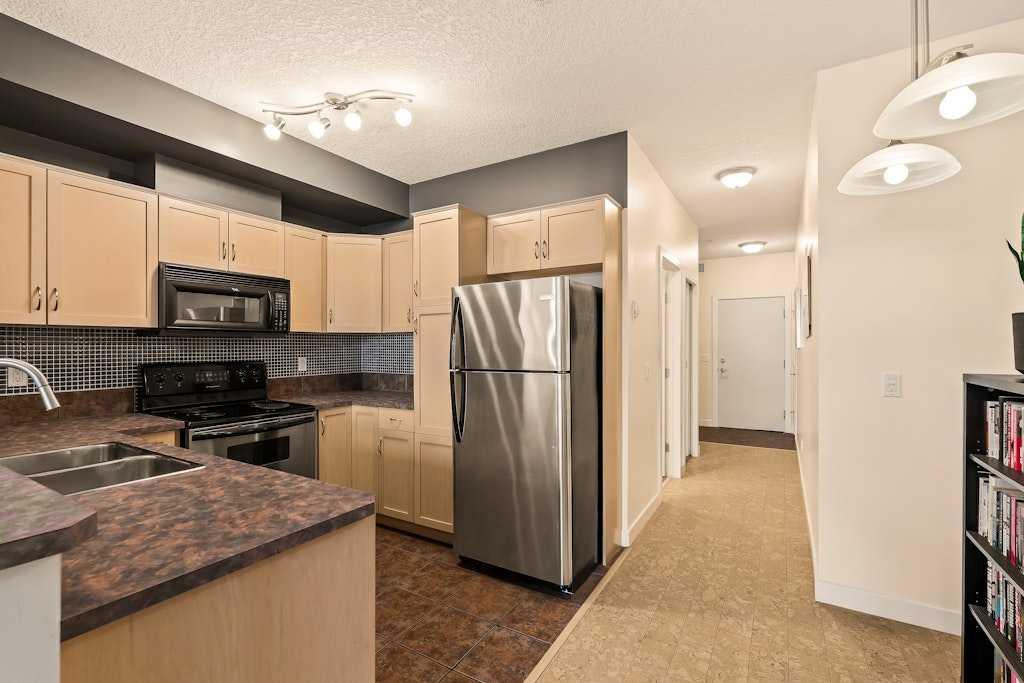 208 Holy Cross Lane SW 311