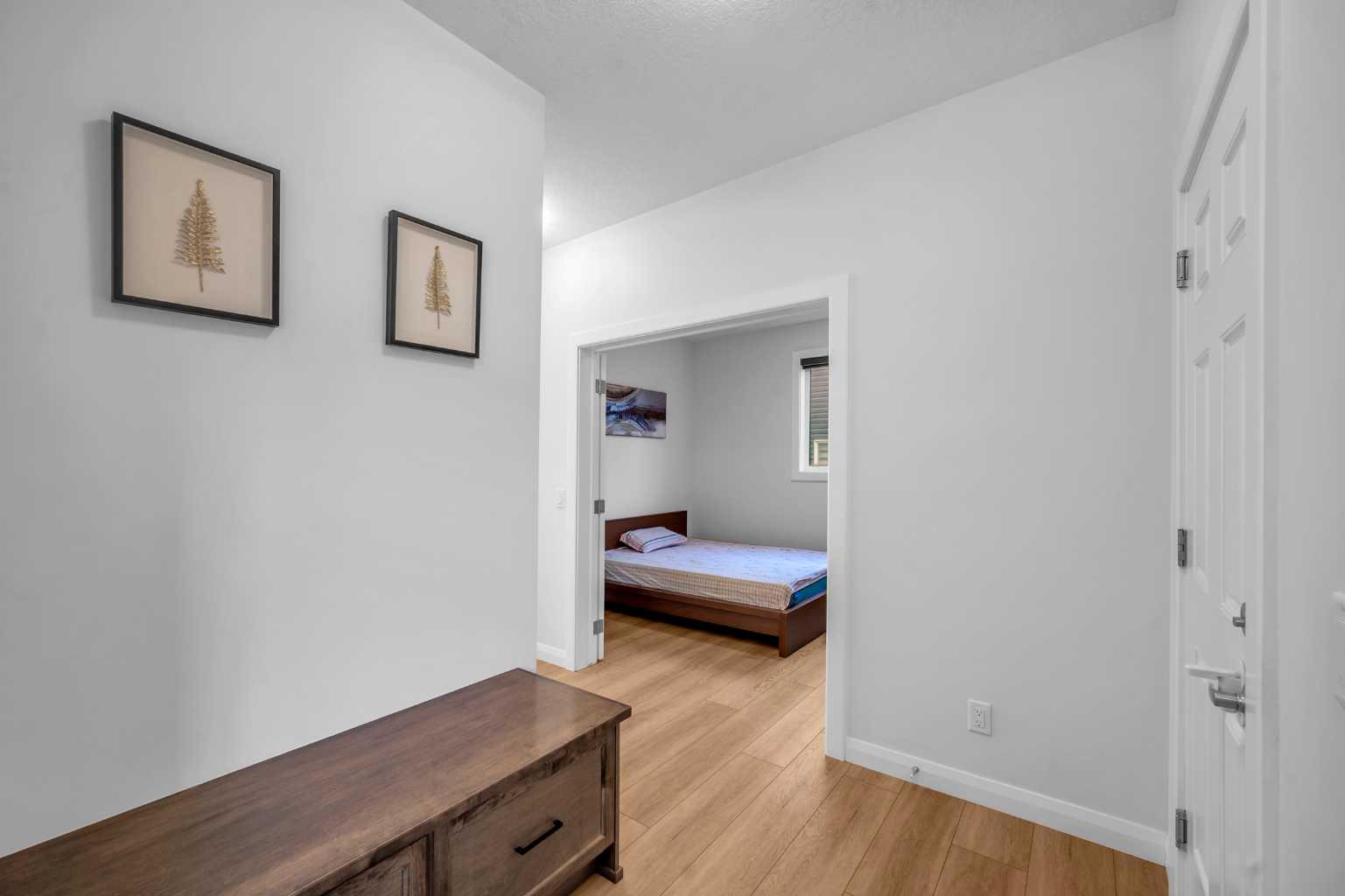 628 West Lakeview Drive