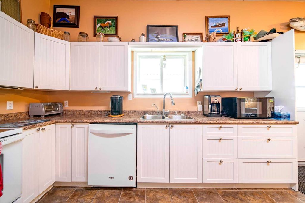 Photo of 4608 51 Avenue, Czar, AB T0B 0Z0 (MLS # A2310456)