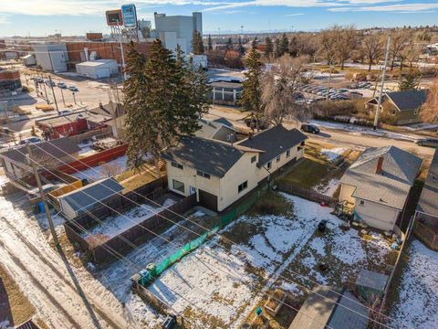 Photo of 1640 15 Street SE, Calgary, AB T2G 3L9 (MLS # A2280968)