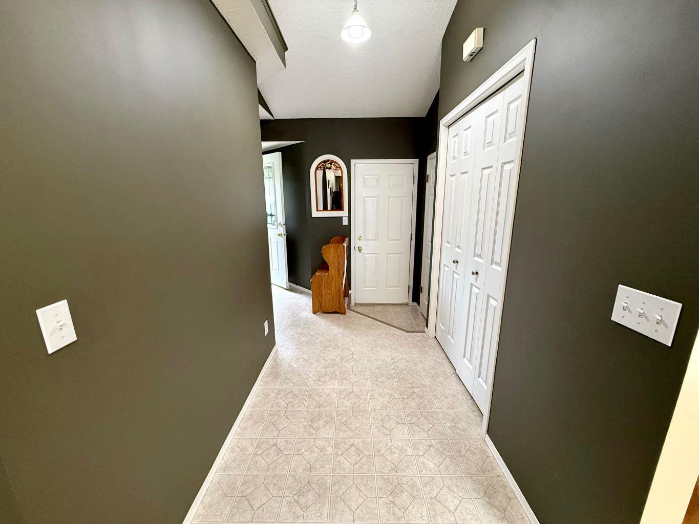 211 Baker Creek Place SW