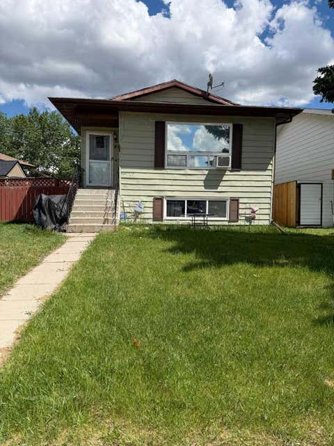 Photo of 46 Greenham Drive, Red Deer, AB T4P 2K3 (MLS # A2318651)