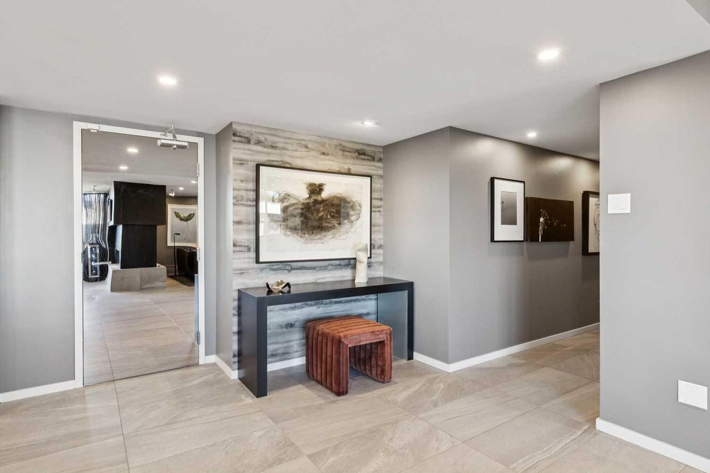 Photo of 318 26 Avenue SW #508, Calgary, AB T2S 2T9 (MLS # A2343673)