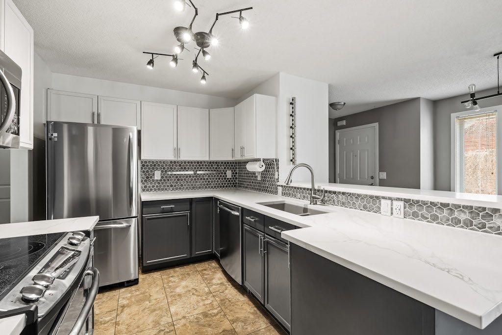 Photo of 914 20 Street SE #22, Calgary, AB T2G 5P5 (MLS # A2307143)