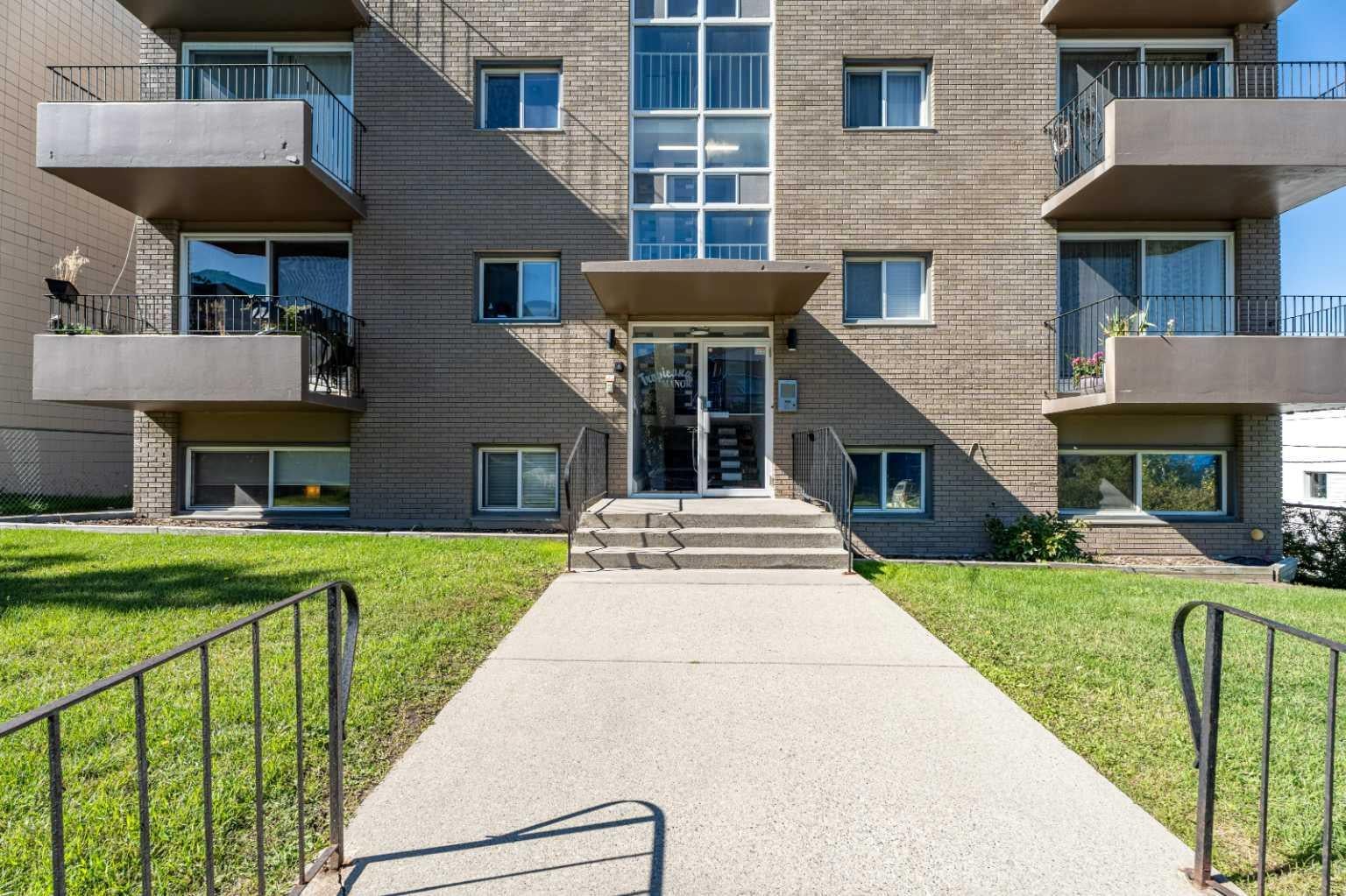 1811 18A Street SW 404