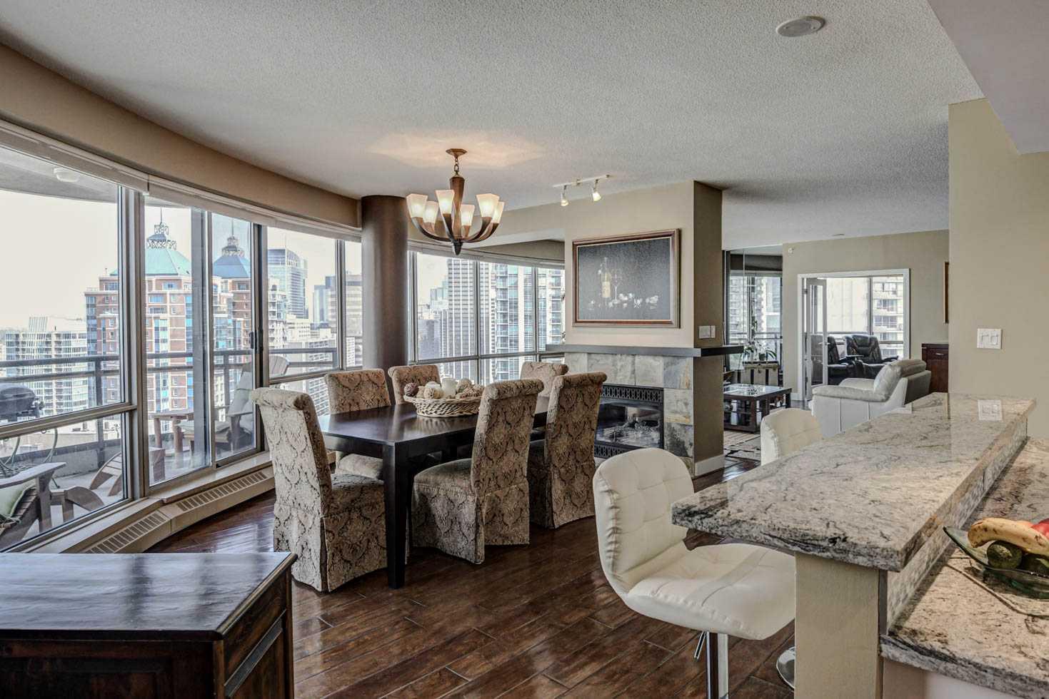 1078 6 Avenue SW 2401