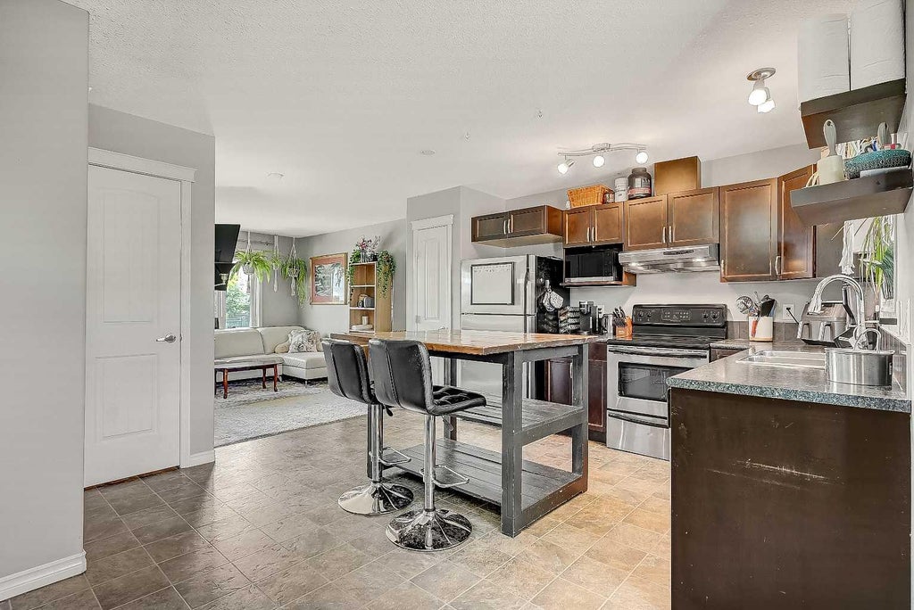 Photo of 9105 91 Street #125, Grande Prairie, AB T8X 0E6 (MLS # A2328523)