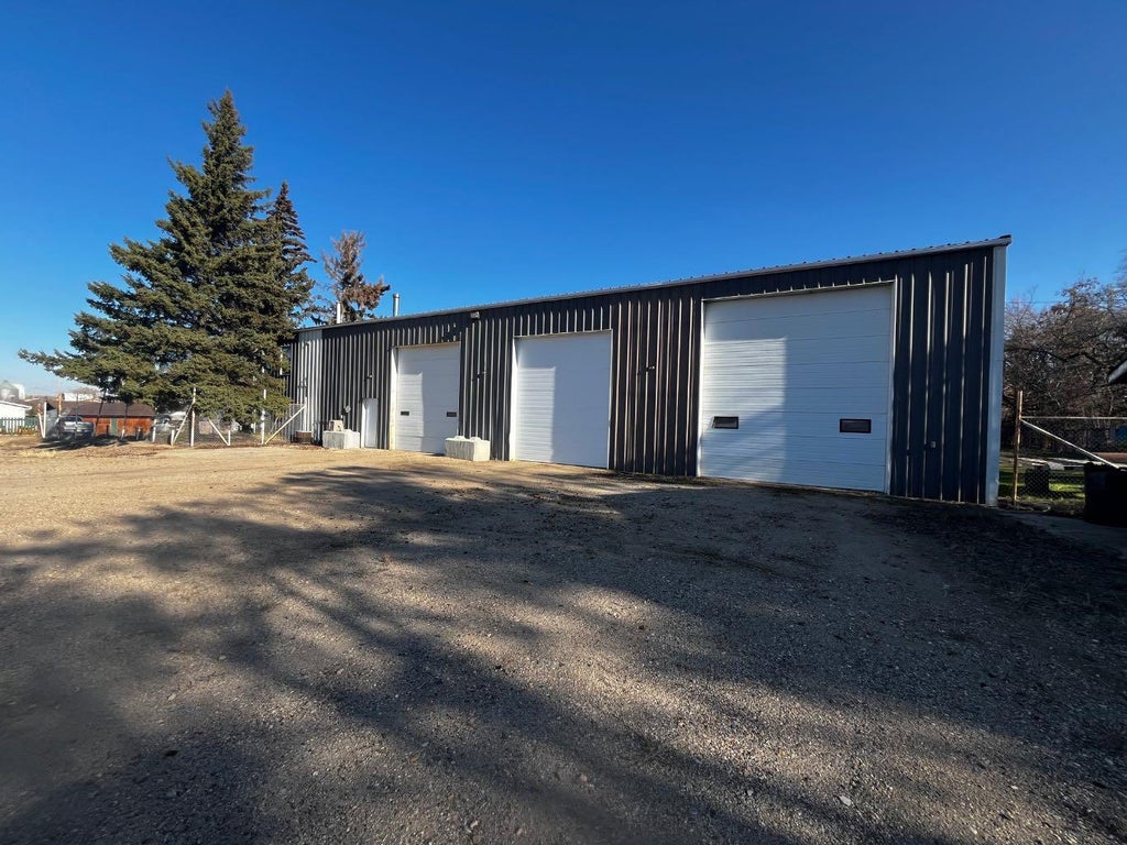 Photo of 5013 Smith, Fabyan, AB T9W 1T3 (MLS # A2347411)