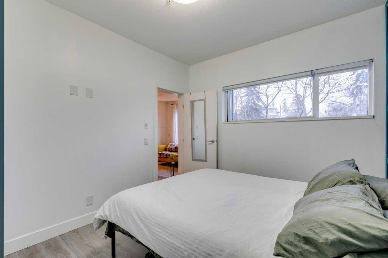 1521 26 Avenue SW 101