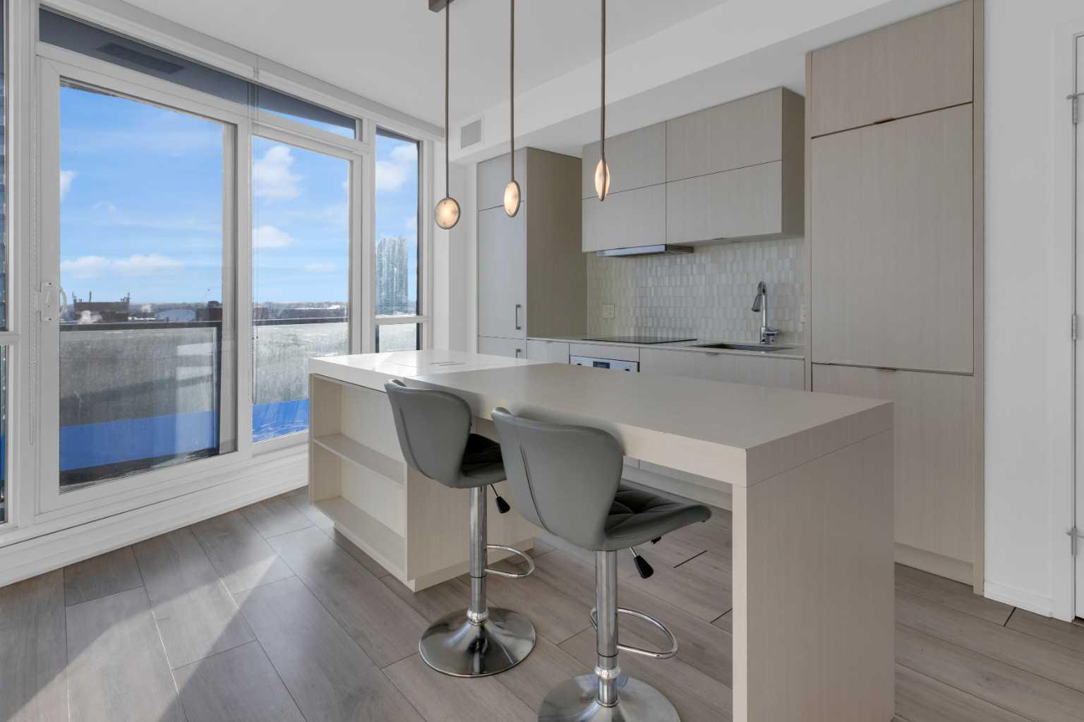 615 6 Avenue SE 1603