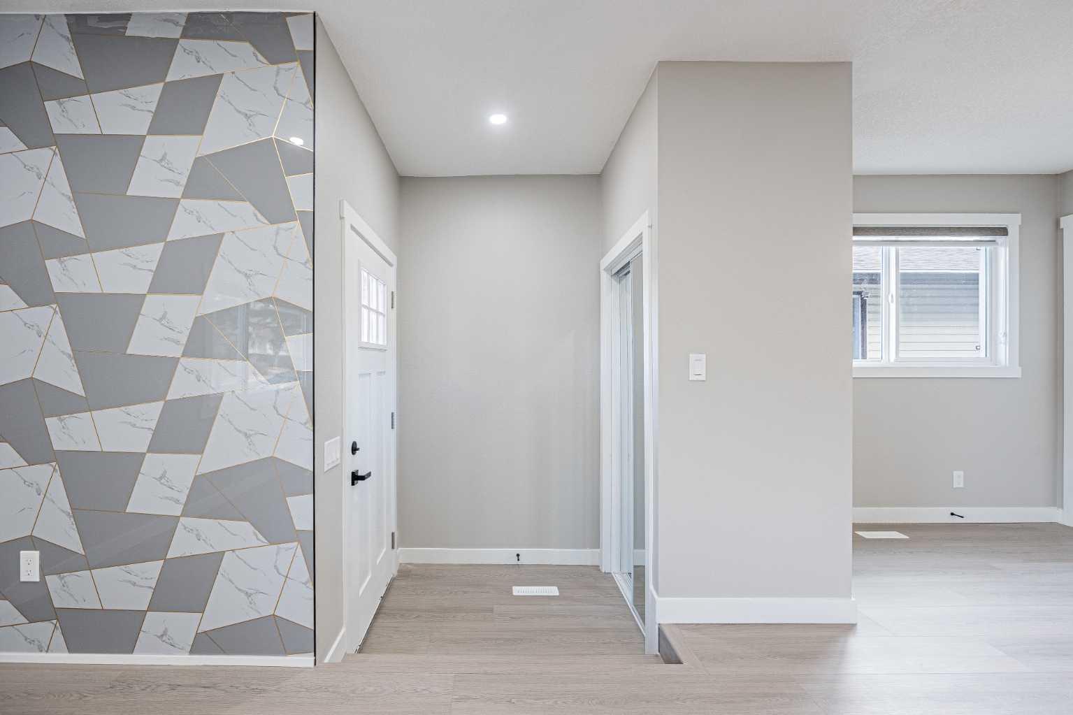 8428 Berkley Road NW