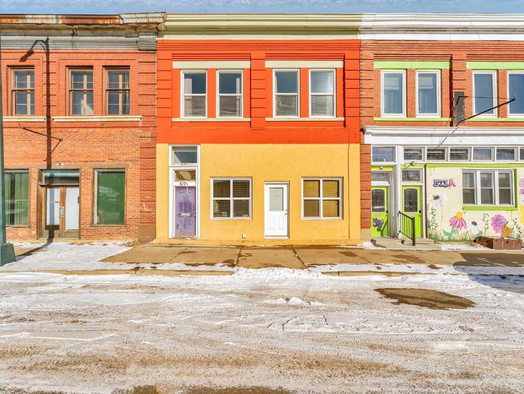 Photo of 517A North Railway Street SE, Medicine Hat, AB T1A 2Z5 (MLS # A2287962)