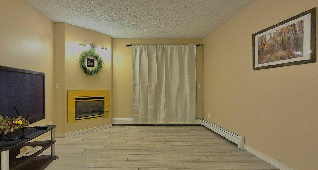 Photo of 2722 EDENWOLD Heights NW #22, Calgary, AB T3A 3Y5 (MLS # A2247296)