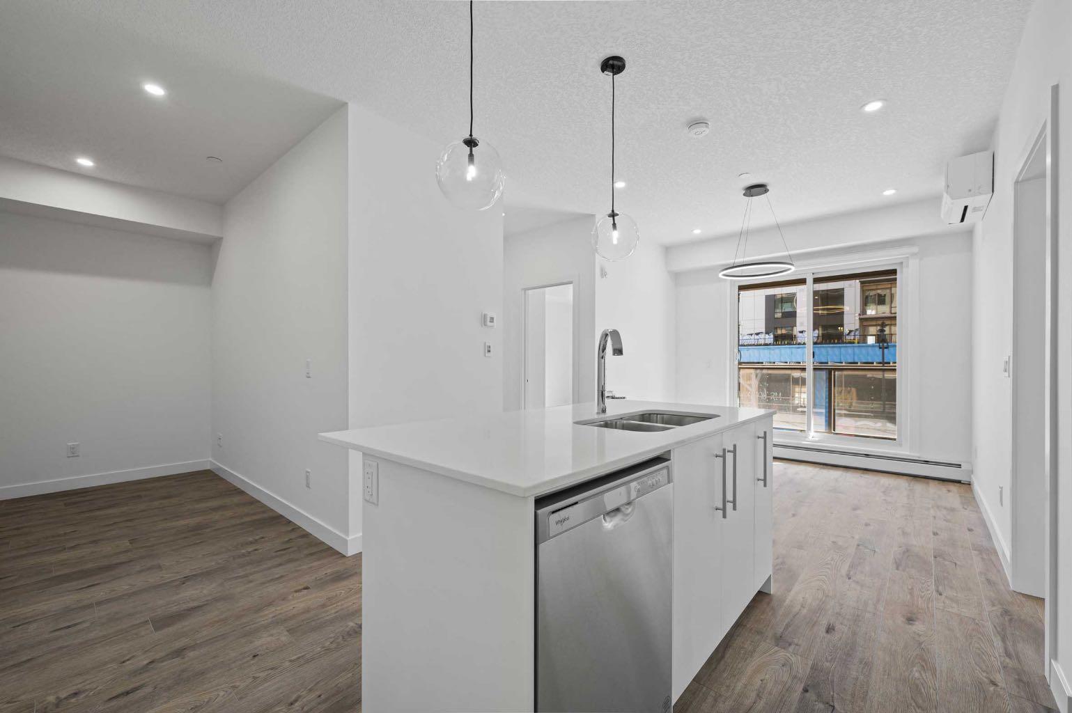 8370 Broadcast Avenue SW 315
