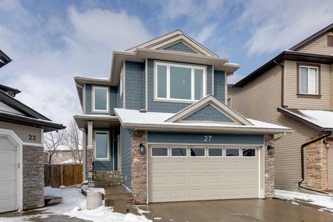 27 Everoak Bay SW Calgary AB T2Y 0A2