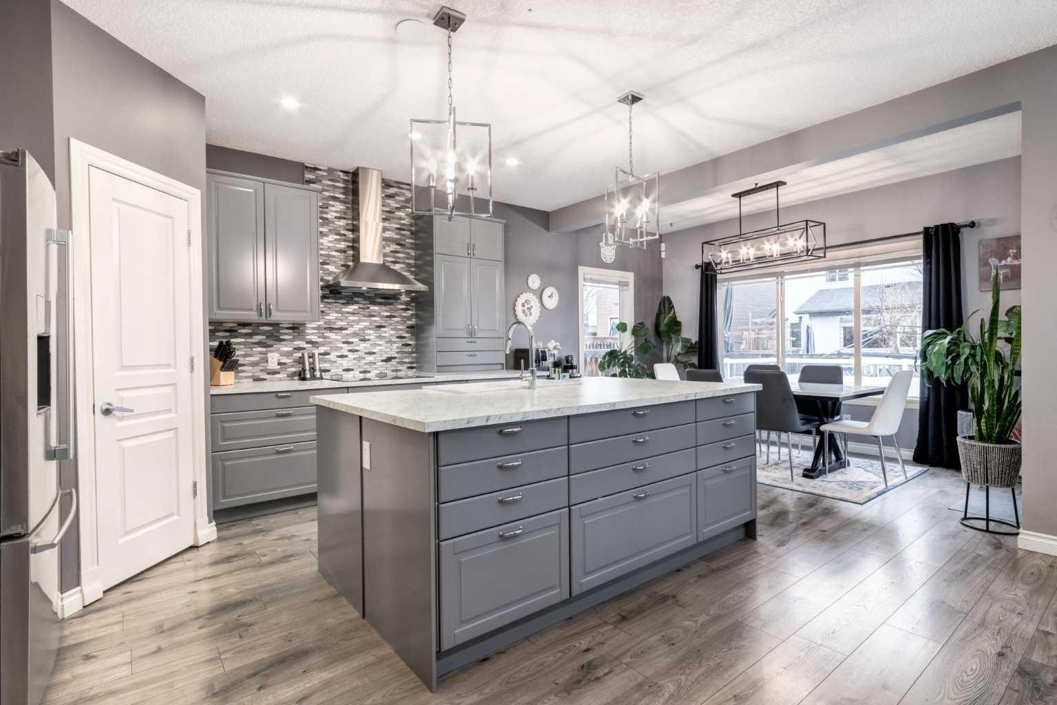 107 Evansbrooke Manor NW