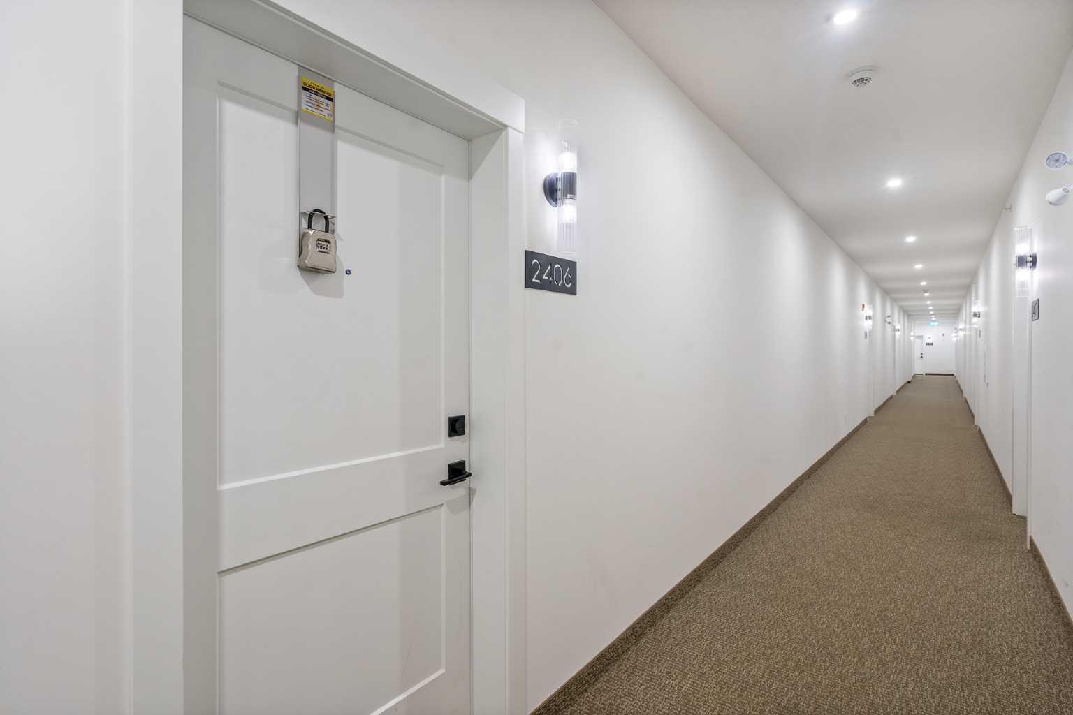 200 Seton Circle SE 2406