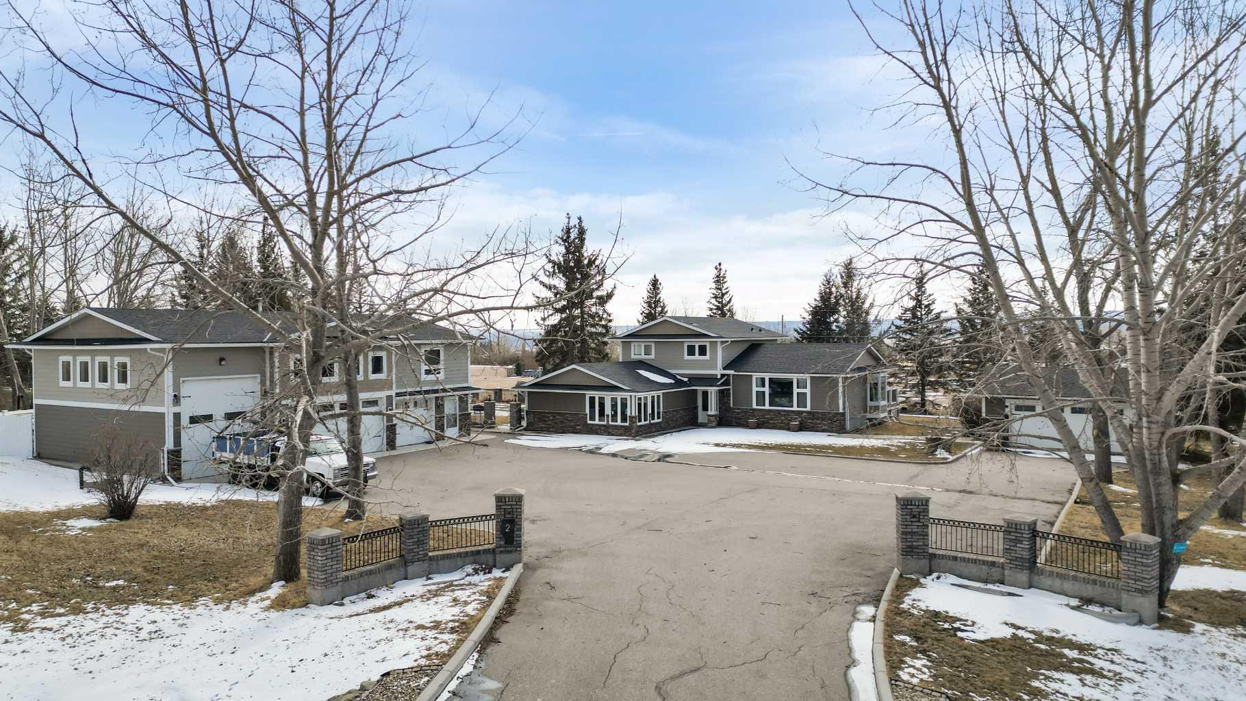 2 Golden Key Estates