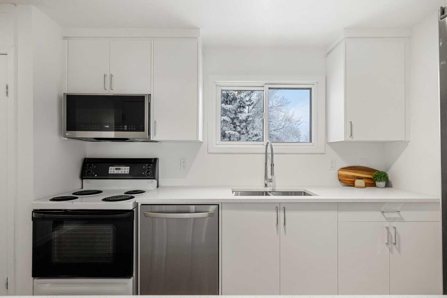 131 Templehill Drive NE 23