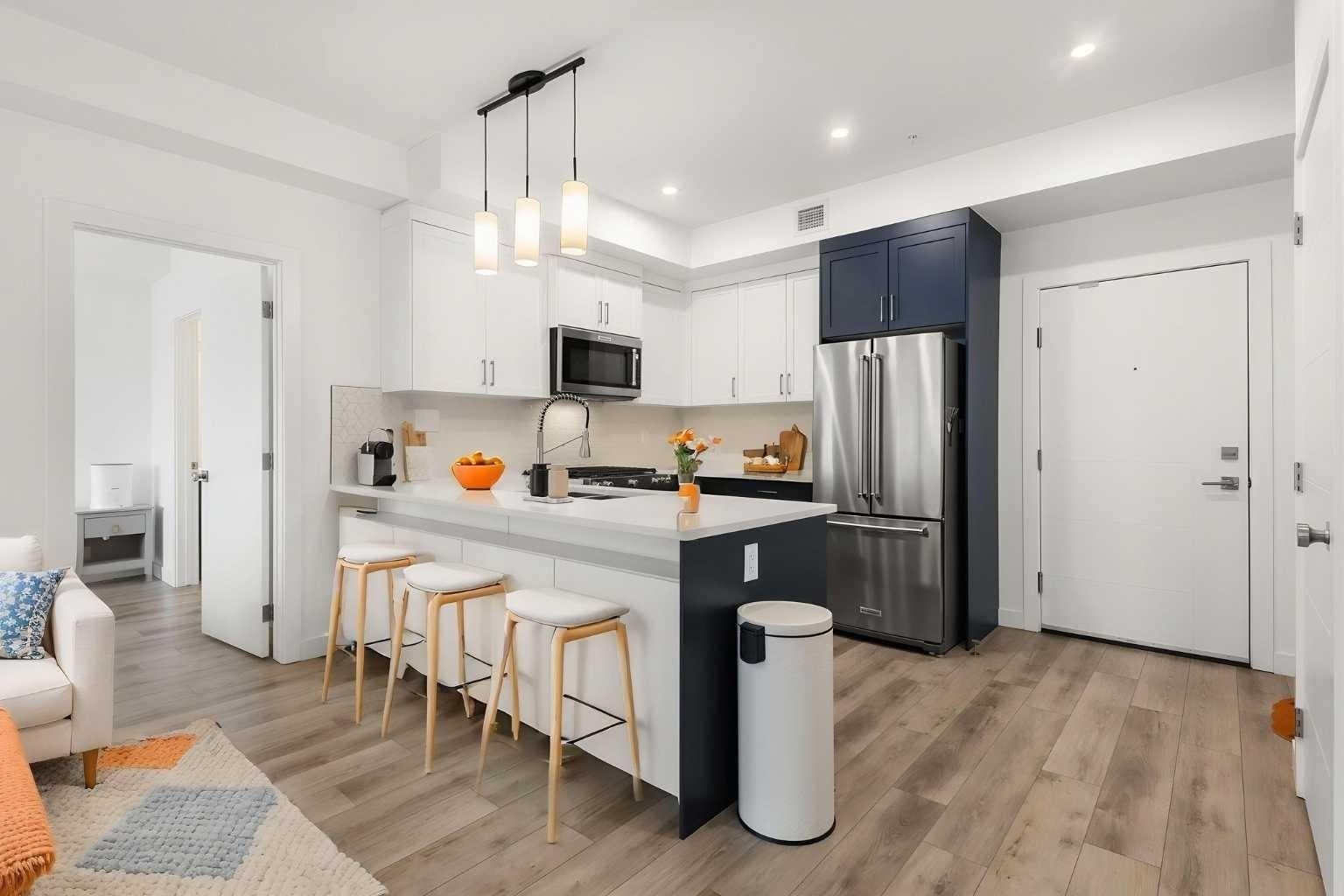 205 Spring Creek Common SW 405