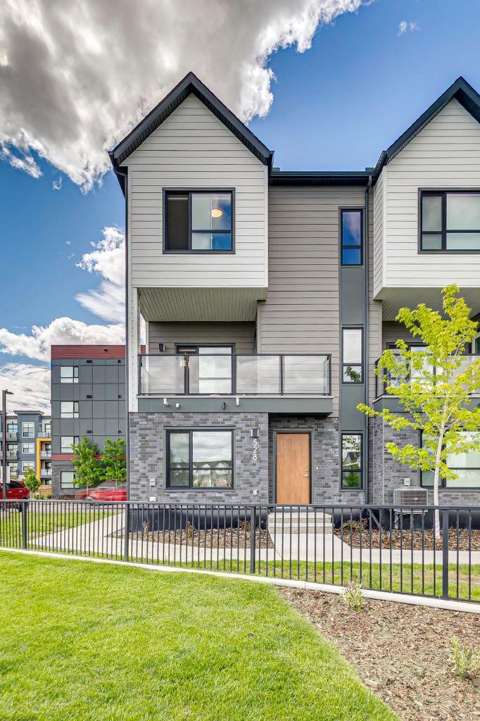 20295 Seton Way SE 528