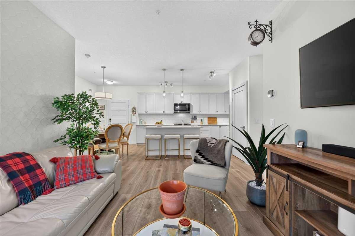 100 Auburn Meadows Manor SE 116