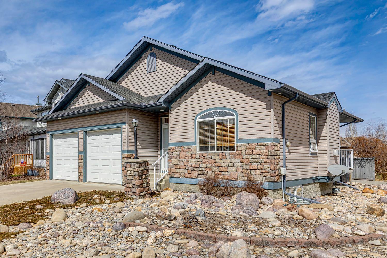 937 Cimarron Park Close