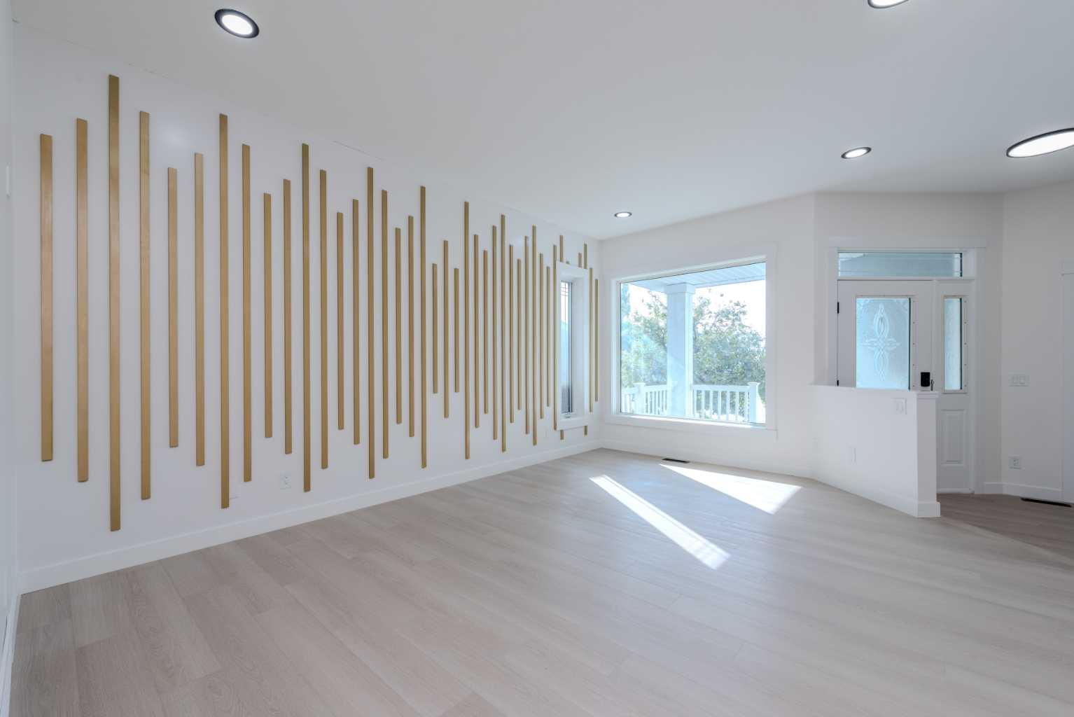 93 Coral Reef Crescent NE