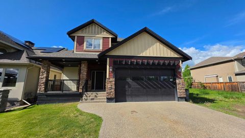 Photo of 8862 60 Avenue, Grande Prairie, AB T8W 0J9 (MLS # A2290801)
