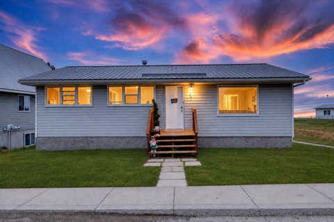 Photo of 201 1 Avenue, Torrington, AB T0M 2B0 (MLS # A2334993)