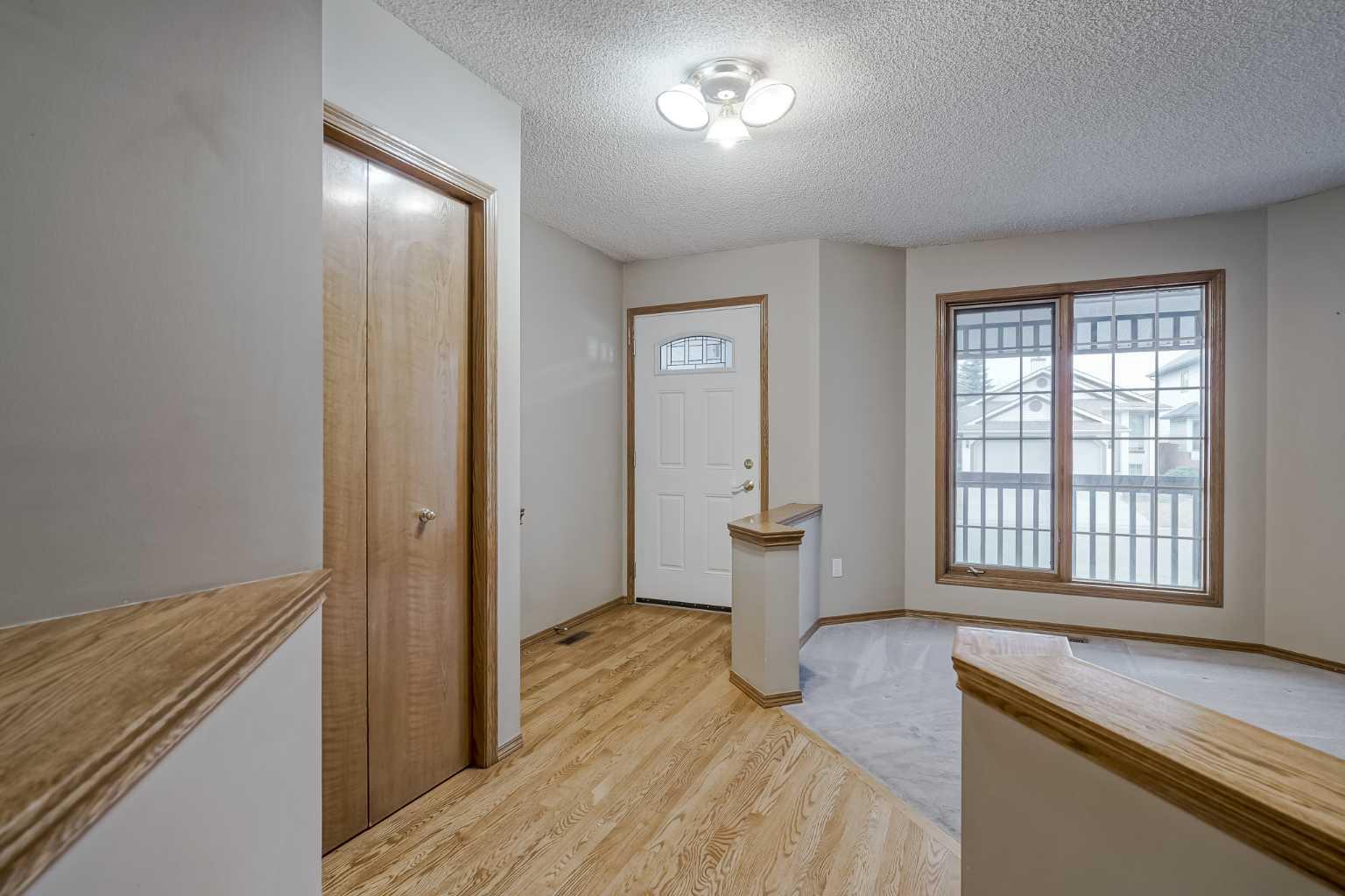 270 Douglas Glen Court SE