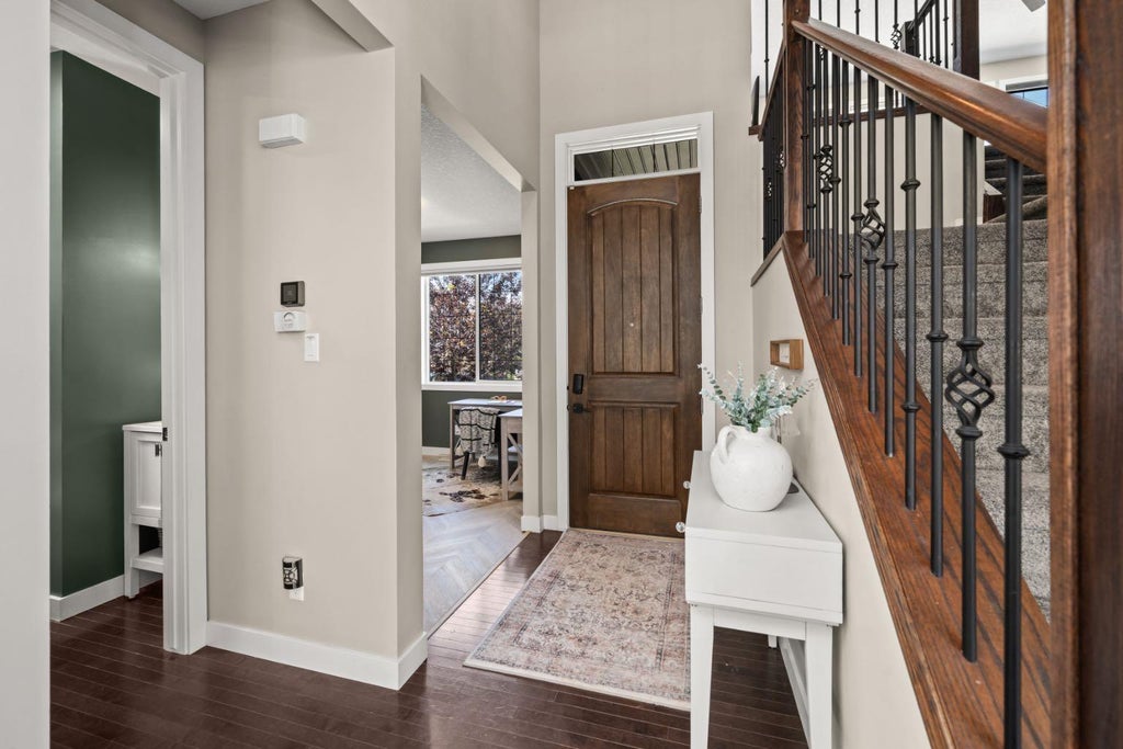Photo of 172 McIvor Terrace, Chestermere, AB T1X 0R6 (MLS # A2328288)