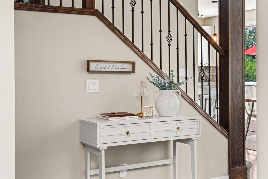 Photo of 172 McIvor Terrace, Chestermere, AB T1X 0R6 (MLS # A2328288)
