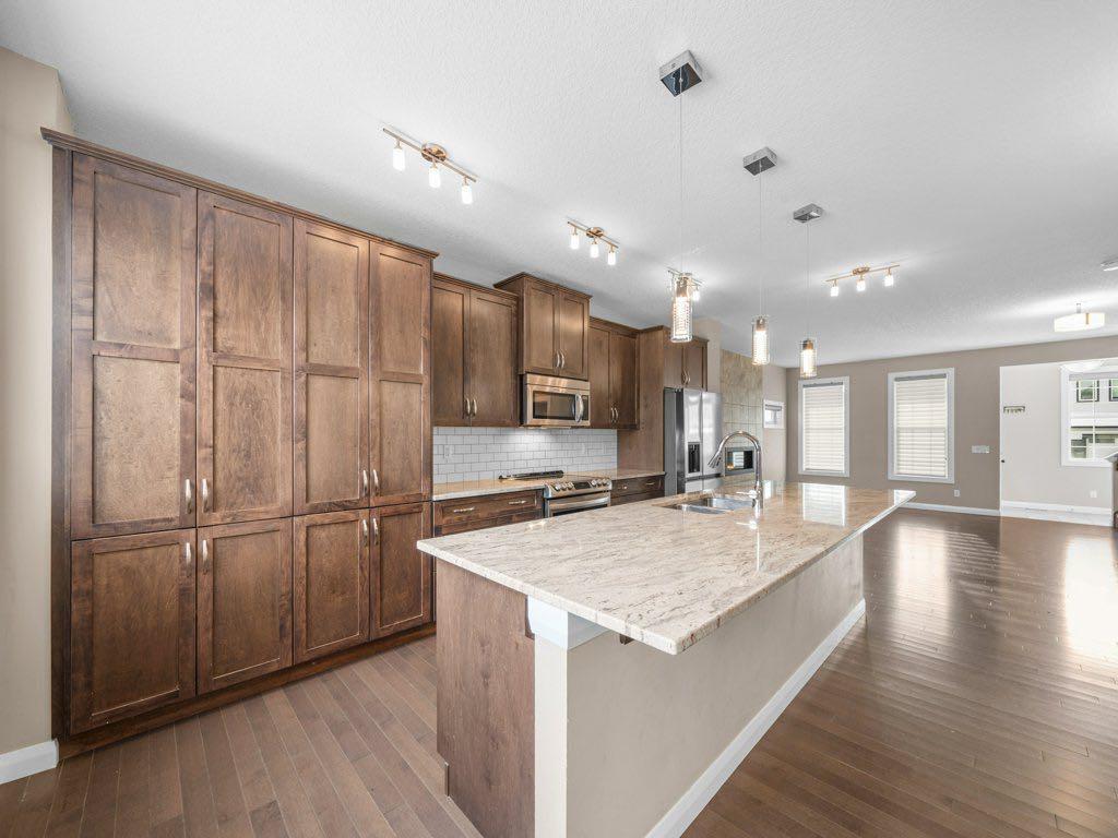 1023 Evanston Drive NW