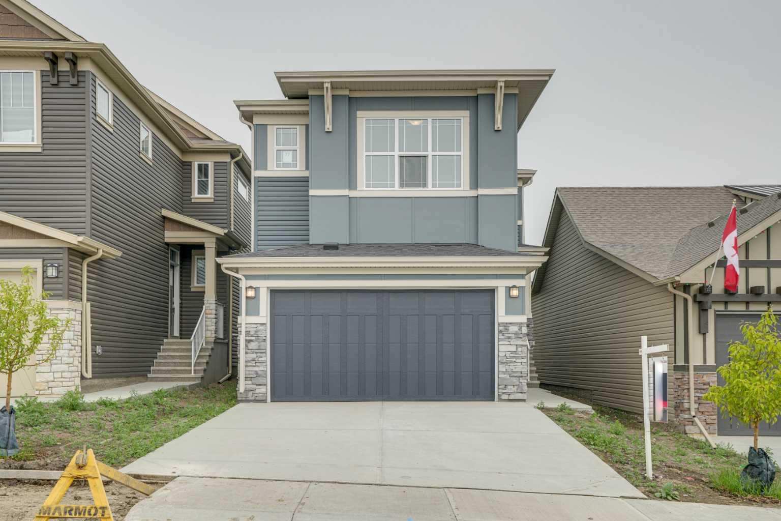 77 Calhoun Crescent NE