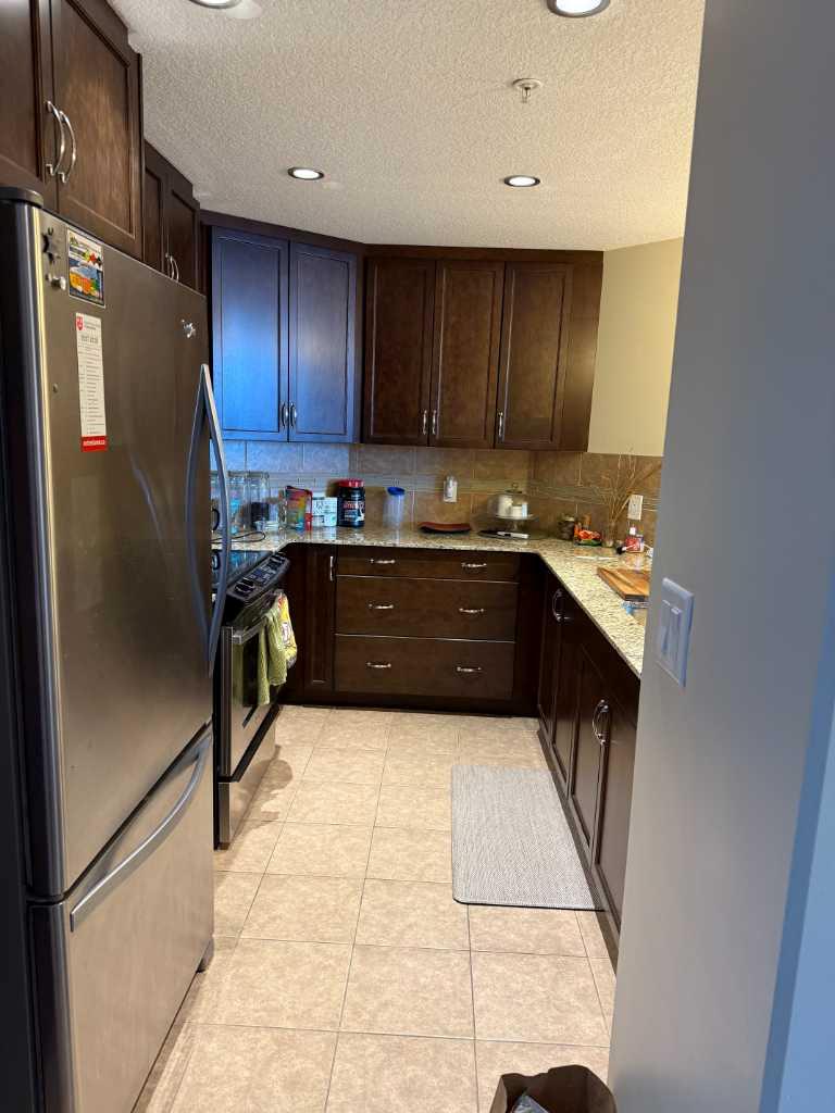 16 Varsity Estates Circle NW 701