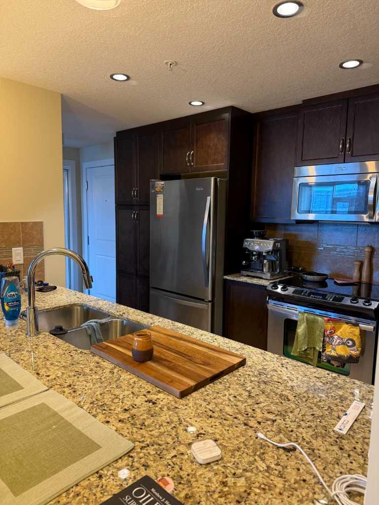 16 Varsity Estates Circle NW 701