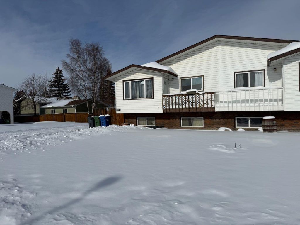 Photo of 122 Allan Street, Red Deer, AB T4R 1E7 (MLS # A2287729)