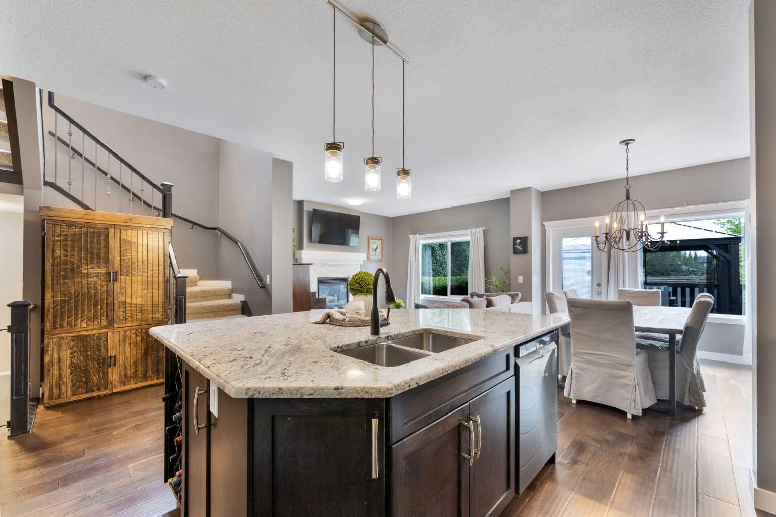 112 Kingsbridge Way SE