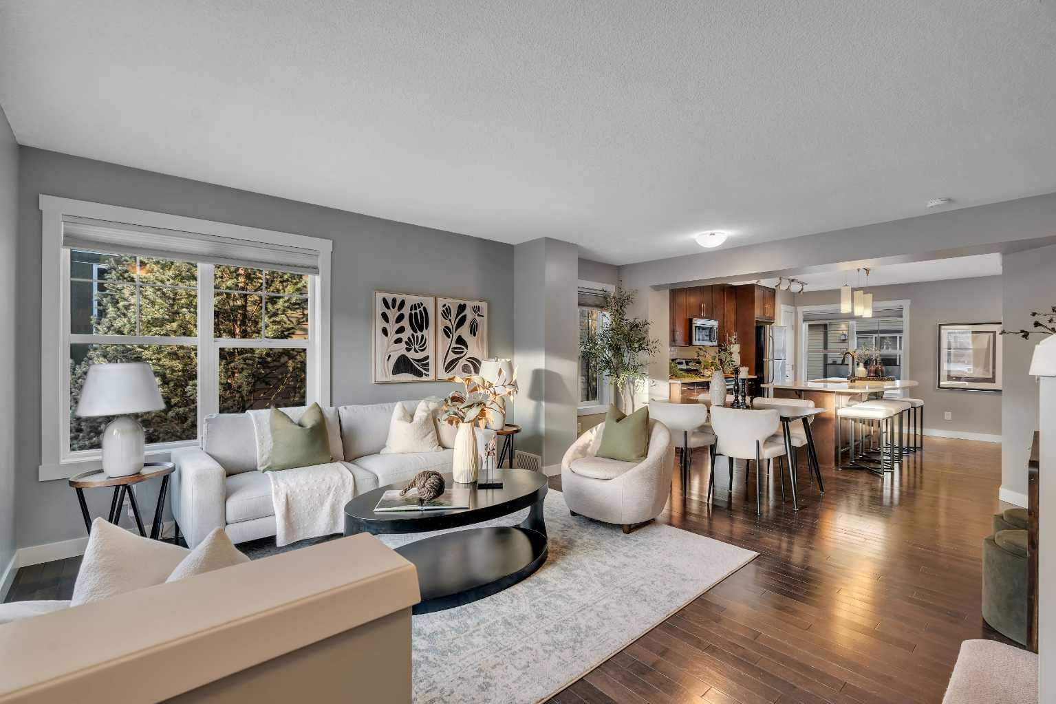 526 Mckenzie Towne Drive SE