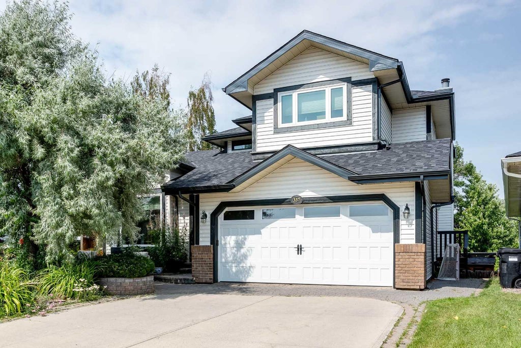 Photo of 337 Sandringham Court NW, Calgary, AB T3K 3V6 (MLS # A2339540)