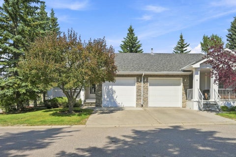 Photo of 4 Douglasview Park SE, Calgary, AB T2Z 2E9 (MLS # A2342340)