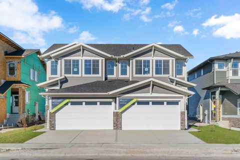 Photo of 430 South Shore Drive, Chestermere, AB T1X 2Y6 (MLS # A2264443)