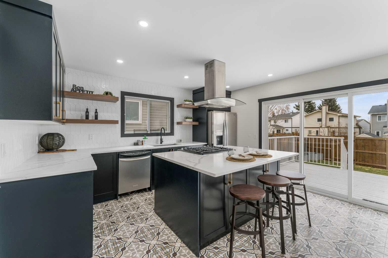 395 Millrise Drive SW