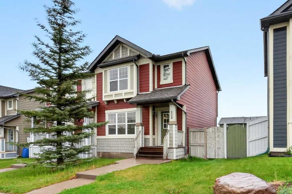 Photo of 928 Panamount Boulevard NW, Calgary, AB T3K 0P4 (MLS # A2316867)