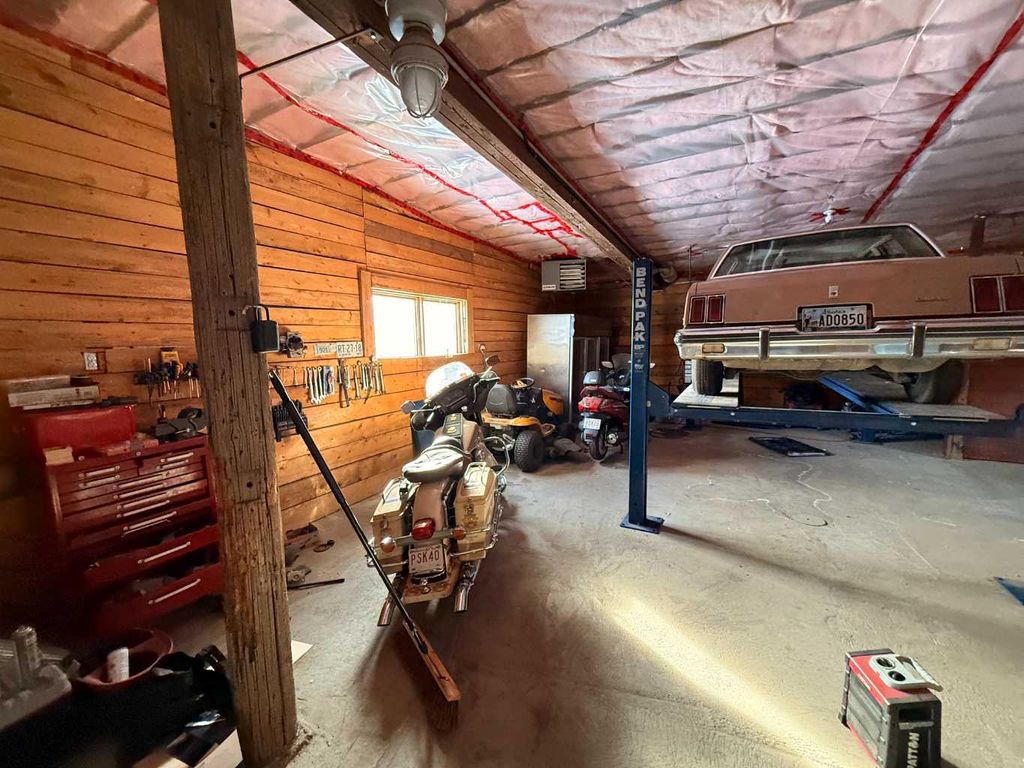 Photo of 2 Combs Drive, Rural Wainwright No. 61, M.D. of, AB T9W 1B1 (MLS # A2288837)