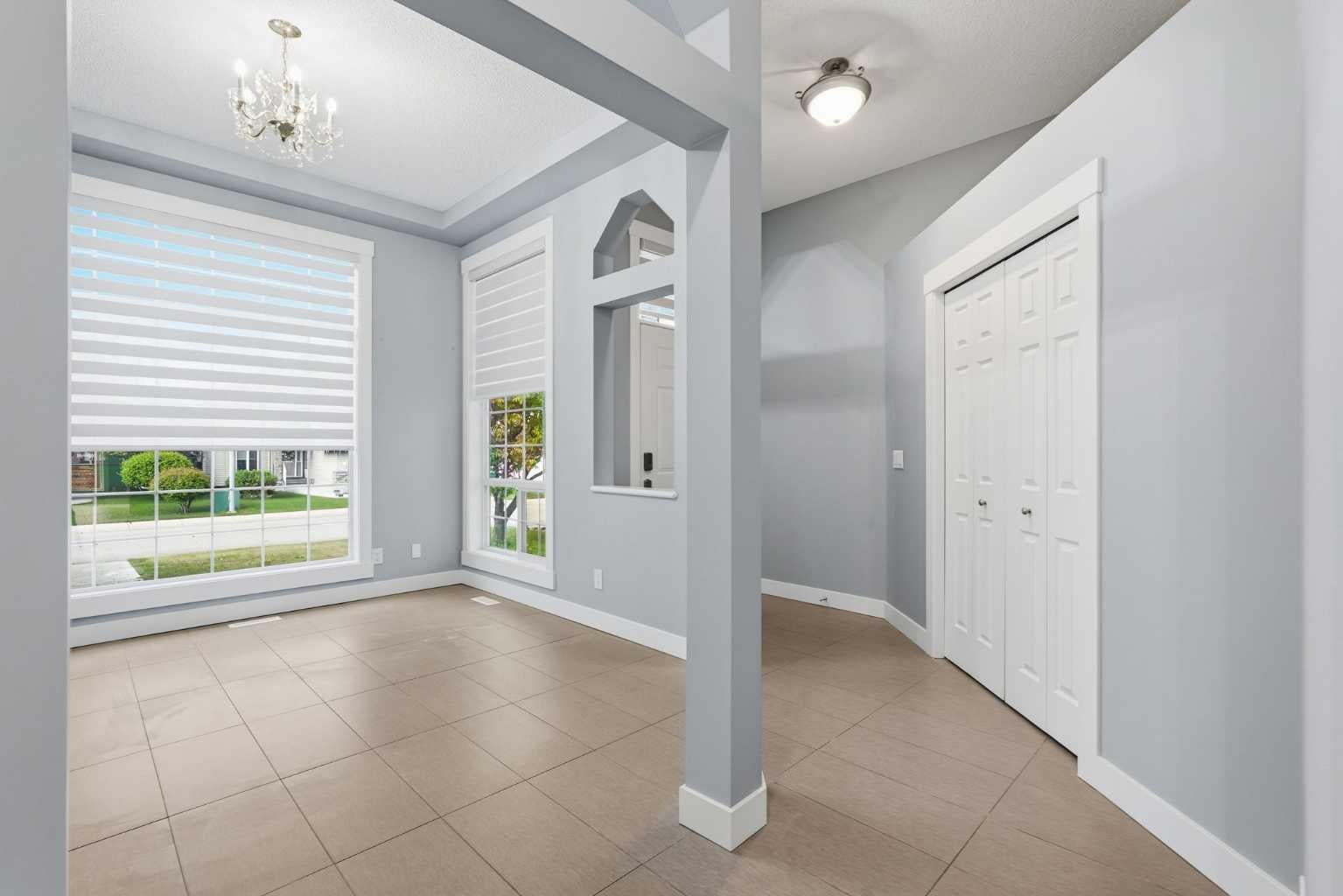 209 Oakmere Close