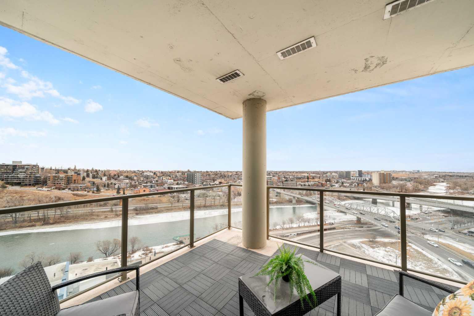 325 3 Street SE 1502