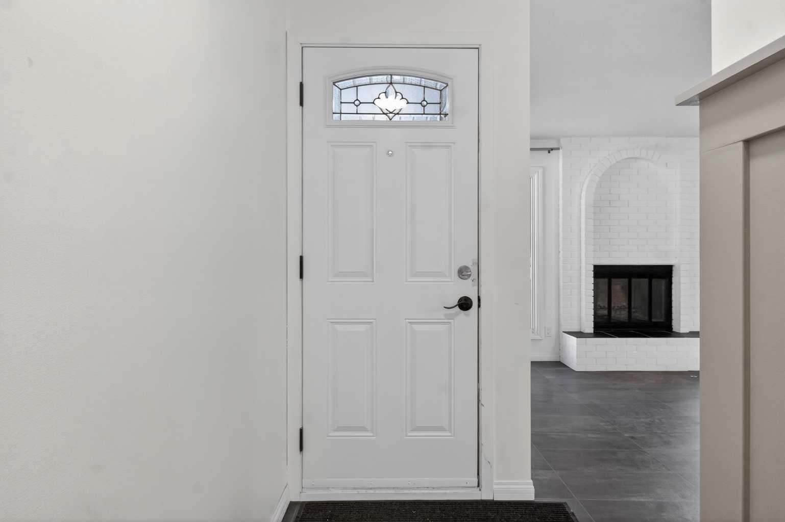 33 Sunhurst Crescent SE